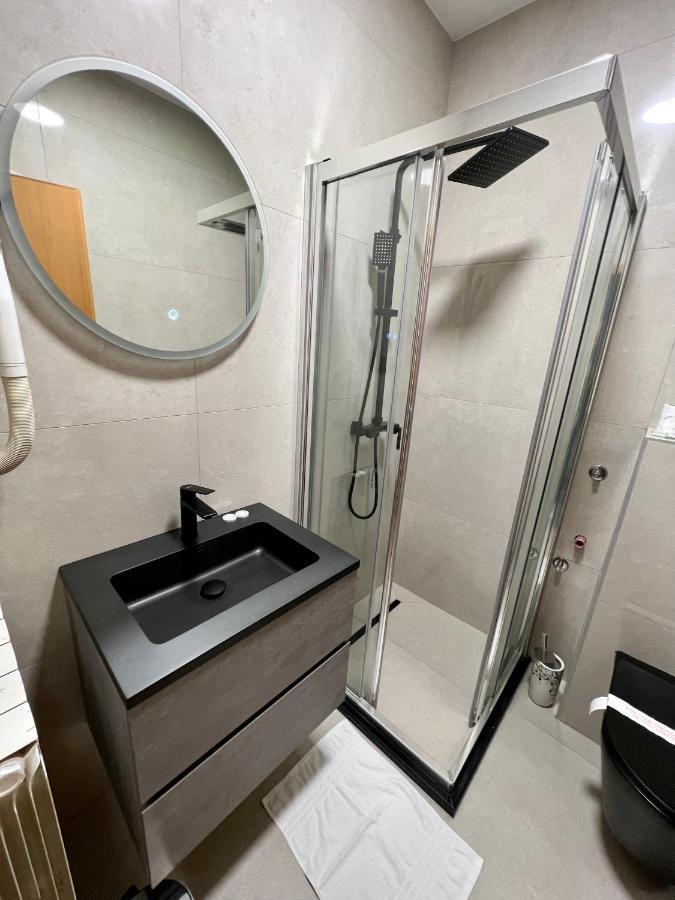 Hotel Brkic Sarajevo Airport - Free Parking Esterno foto