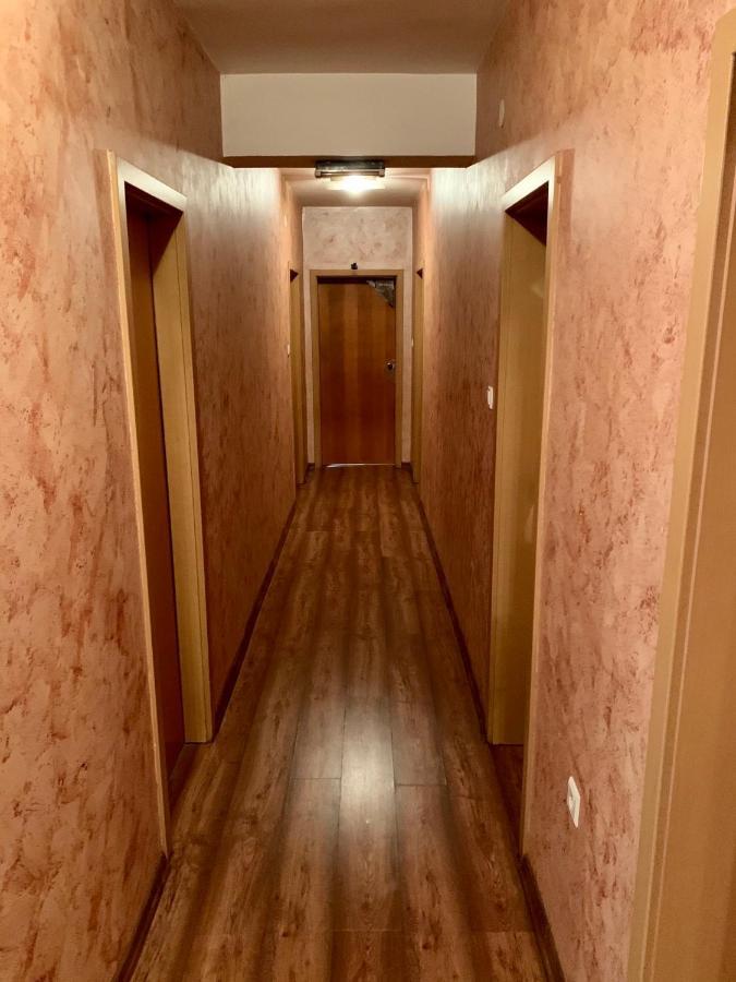 Hotel Brkic Sarajevo Airport - Free Parking Esterno foto