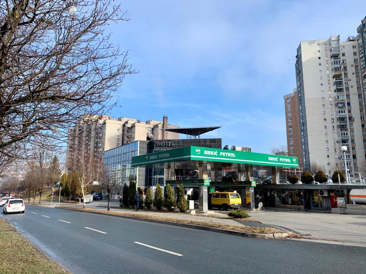 Hotel Brkic Sarajevo Airport - Free Parking Esterno foto